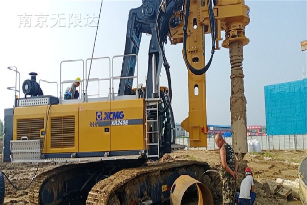 徐工旋挖鉆機(jī)的五個(gè)安全設(shè)施，您知道嗎？.jpg
